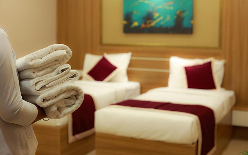Hotel Emirates Kannangad Luaran gambar